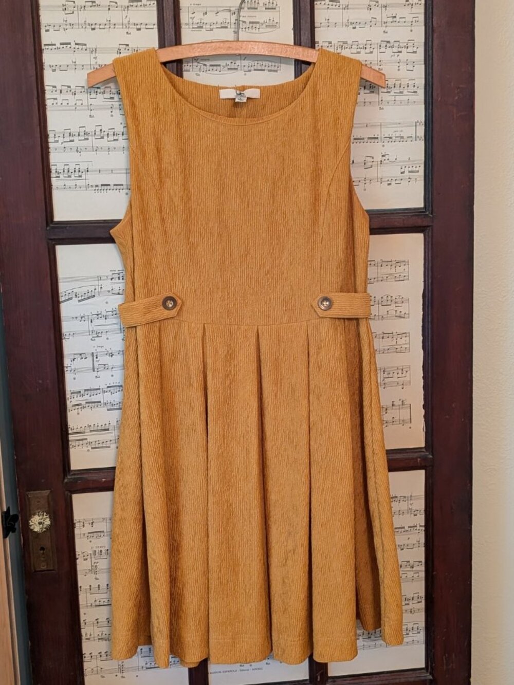 Modcloth vintage style, twee, mustard dress, large